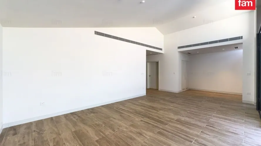 5 bedrooms villa for sale , Dubai, UAE No. 1212 № 17