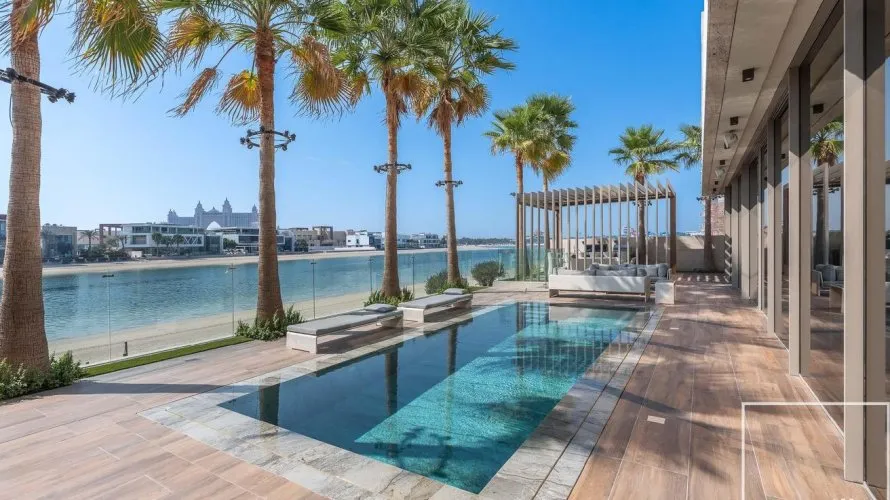 4 bedrooms villa for sale , Palm Jumeirah, Dubai, UAE No. 1454