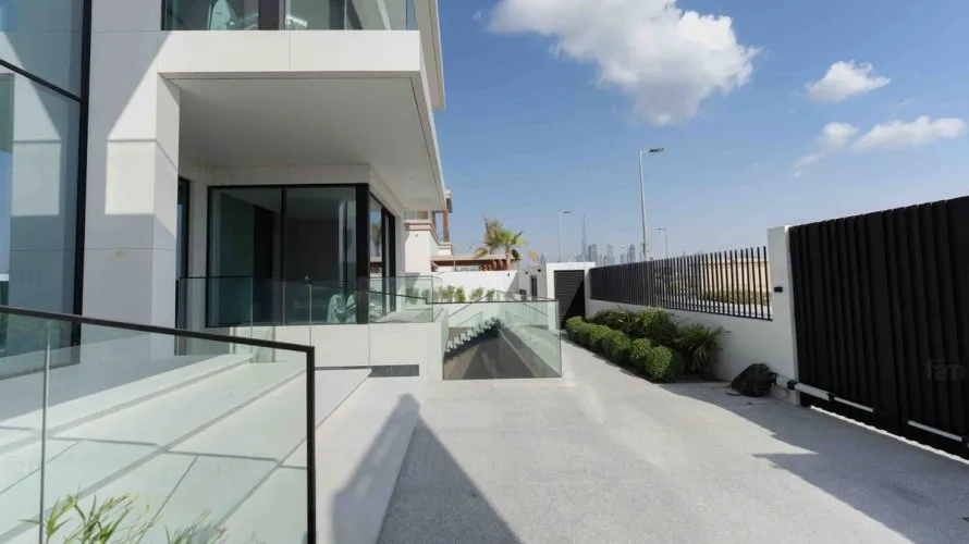 5 bedrooms villa for sale , Dubai, UAE No. 761 № 8