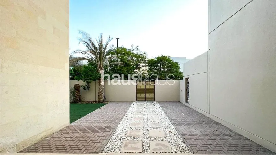 5 bedrooms villa for sale , Meydan, Dubai, UAE No. 780 № 18