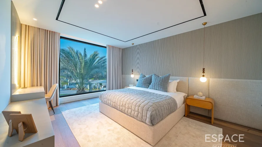 5 bedrooms villa for sale , Jumeirah Islands, Dubai, UAE No. 1026 № 11