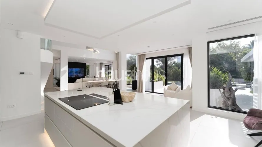 4 bedrooms villa for sale , Jumeirah Islands, Dubai, UAE No. 829 № 6