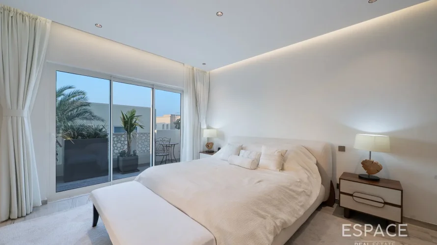 5 bedrooms villa for sale , Arabian Ranches, Dubai, UAE No. 1190 № 13