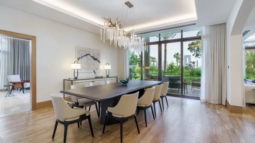 5 bedrooms villa for sale , Dubai, UAE No. 438 № 9