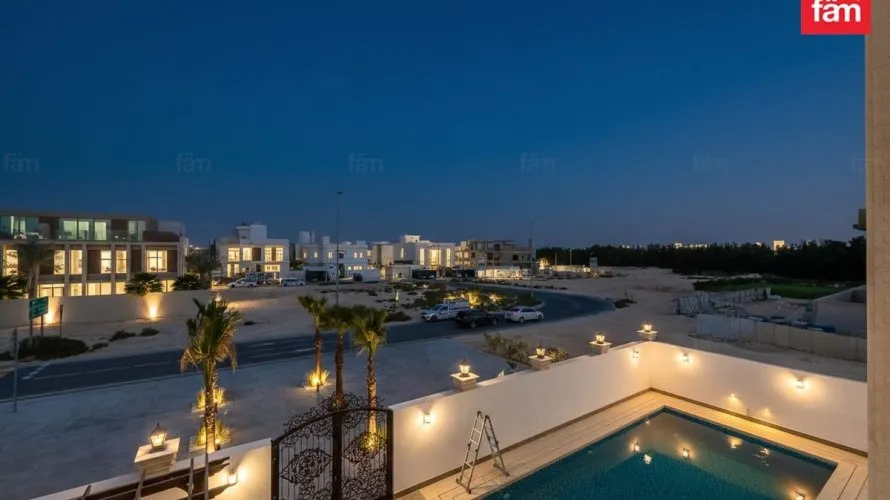6 bedrooms villa for sale , Dubai, UAE No. 1627 № 22