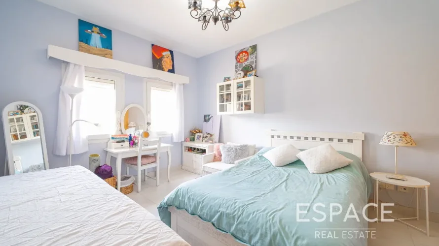 5 bedrooms villa for sale , Meadows 1, Meadows, Dubai, UAE No. 1049 № 9