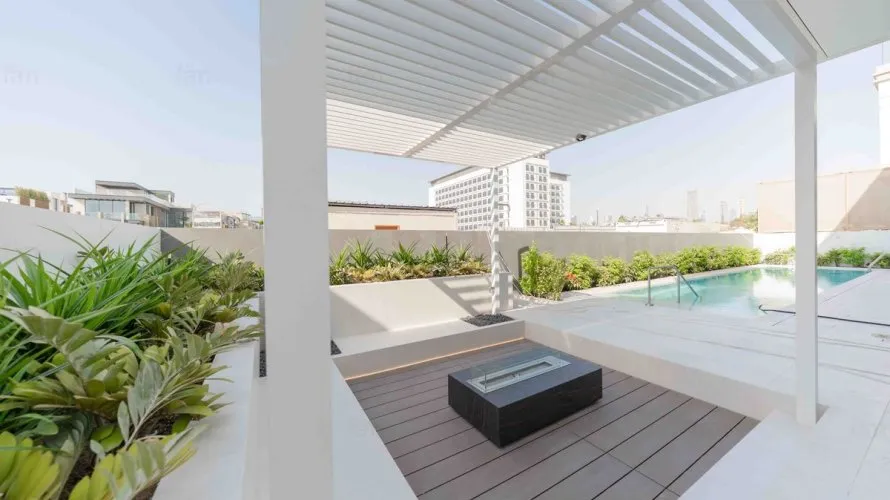 5 bedrooms villa for sale , Dubai, UAE No. 761 № 11