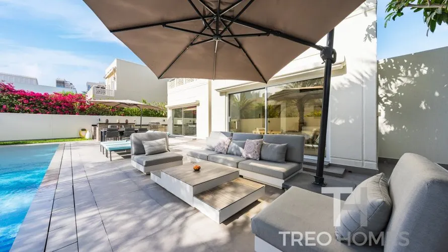 4 bedrooms villa for sale , Meadows, Dubai, UAE No. 688