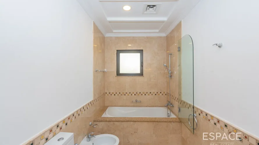 5 bedrooms villa for sale , Palm Jumeirah, Dubai, UAE No. 1032 № 14