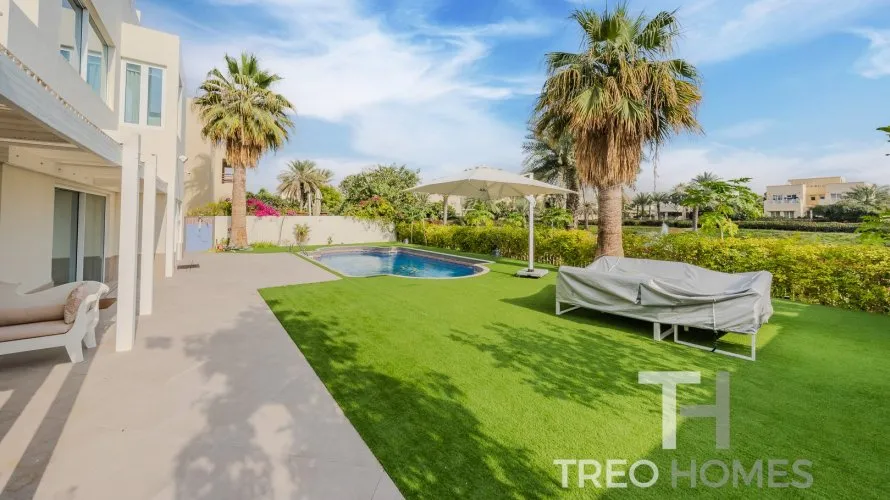 5 bedrooms villa for sale , Meadows, Dubai, UAE No. 644 № 23