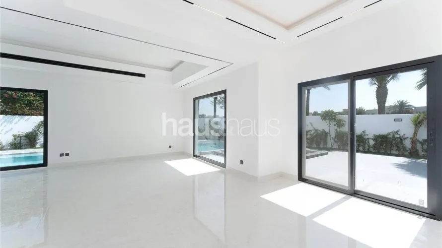 6 bedrooms villa for sale , Meadows, Dubai, UAE No. 763 № 5