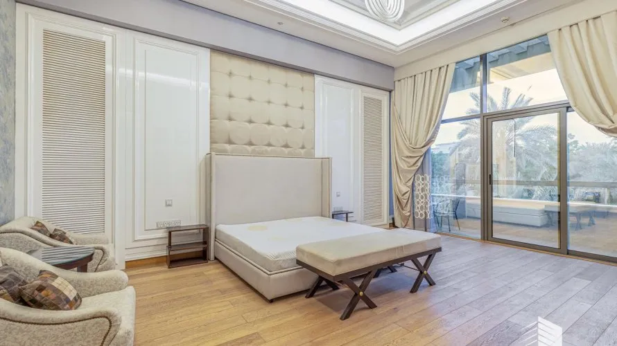 6 bedrooms villa for sale , Sector W, Emirates Hills, Dubai, UAE No. 321 № 8