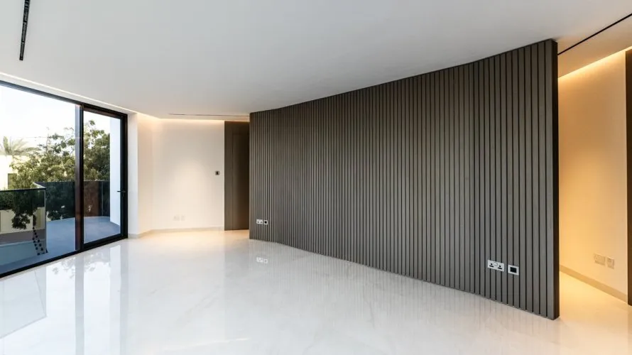 5 bedrooms villa for sale , Dubai, UAE No. 437 № 12