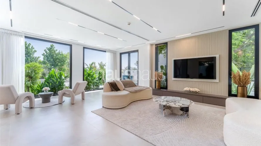 5 bedrooms villa for sale , Jumeirah Golf Estates, Dubai, UAE No. 824 № 8