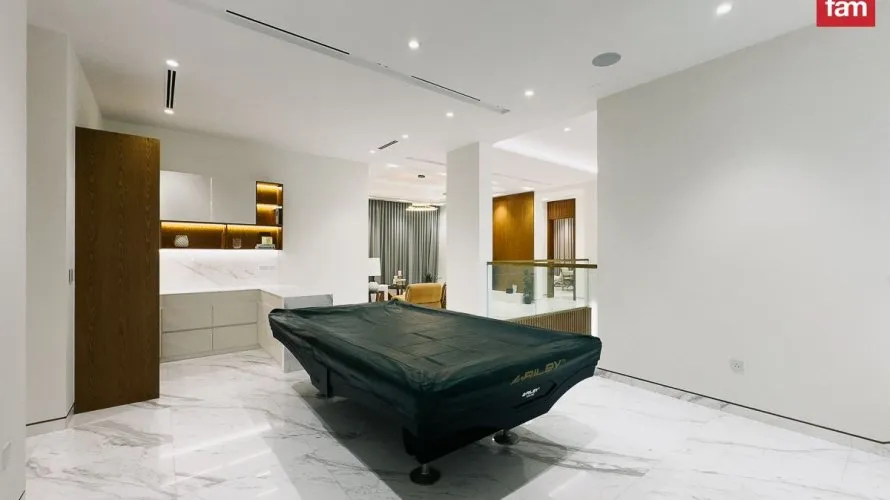 7 bedrooms villa for sale , Dubai, UAE No. 1558 № 15