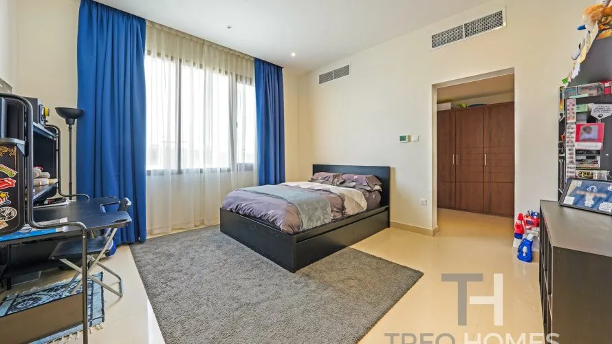 7 bedrooms villa for sale , Jumeirah Park, Dubai, UAE No. 645 № 27