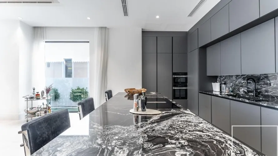 5 bedrooms villa for sale , Jumeirah Golf Estates, Dubai, UAE No. 1475 № 9