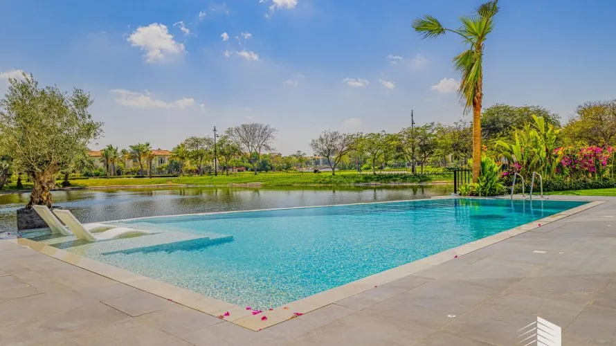 5 bedrooms villa for sale , Jumeirah Islands, Dubai, UAE No. 324