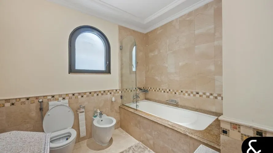 6 bedrooms villa for sale , Signature Villas, Palm Jumeirah, Dubai, UAE No. 1306 № 28