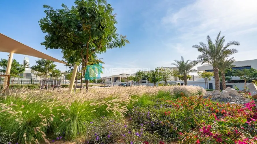 7 bedrooms villa for sale , Saadiyat Island, Abu Dhabi, UAE No. 1384 № 3