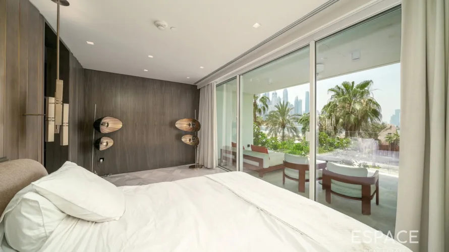 5 bedrooms villa for sale , Palm Jumeirah, Dubai, UAE No. 1031 № 15