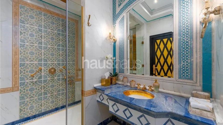 7 bedrooms villa for sale , Palm Jumeirah, Dubai, UAE No. 797 № 12