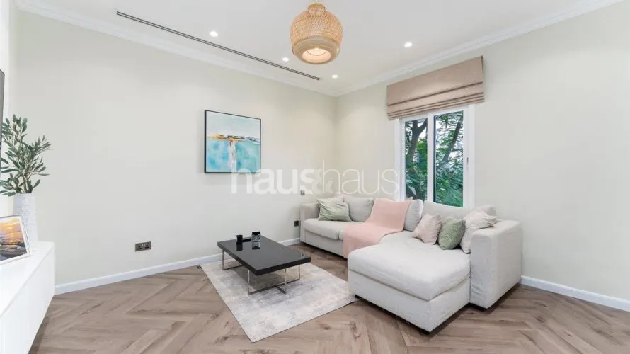 5 bedrooms villa for sale , Jumeirah Golf Estates, Dubai, UAE No. 824 № 15