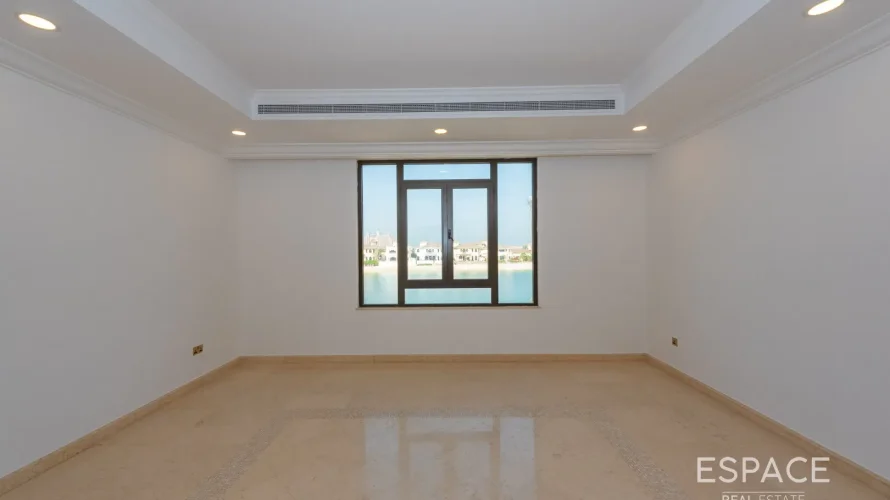 6 bedrooms villa for sale , Palm Jumeirah, Dubai, UAE No. 1042 № 8