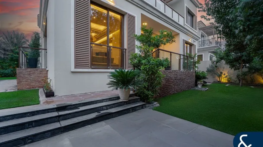 5 bedrooms villa for sale , Jumeirah Golf Estates, Dubai, UAE No. 1547 № 1