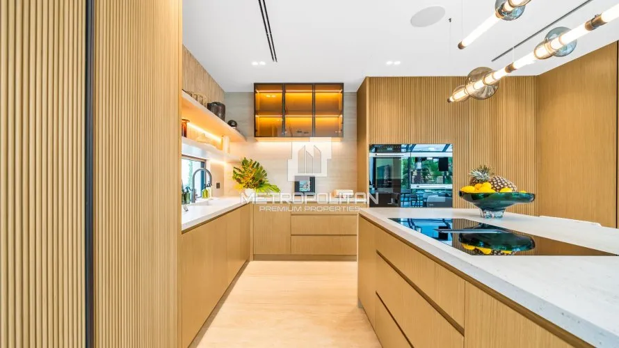 5 bedrooms villa for sale , Jumeirah Islands, Dubai, UAE No. 1289 № 3