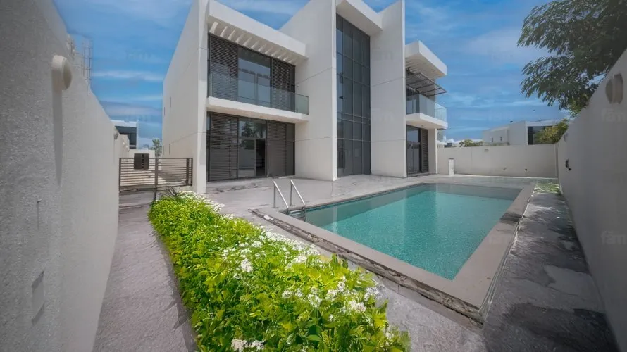 5 bedrooms villa for sale , Dubai, UAE No. 859 № 7