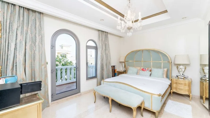 6 bedrooms villa for sale , Palm Jumeirah, Dubai, UAE No. 1690 № 9