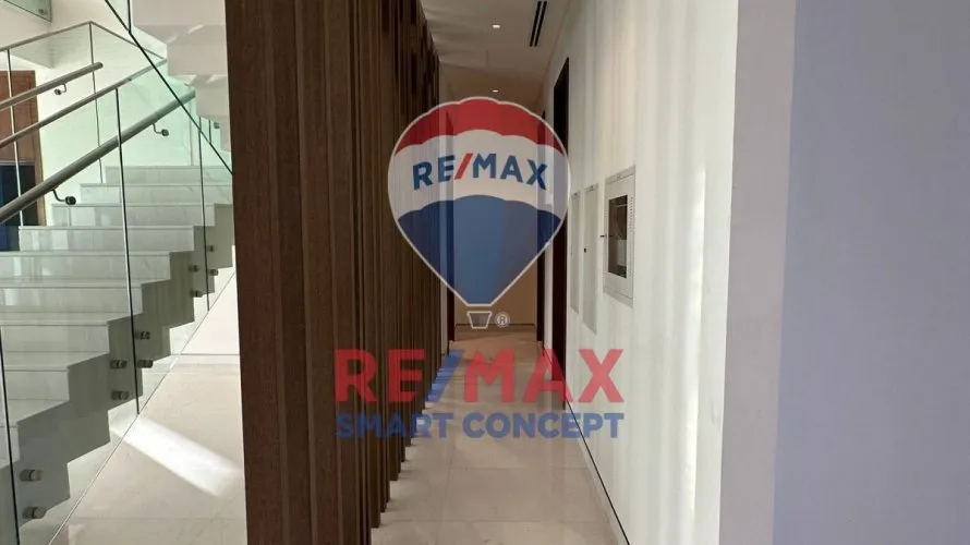 6 bedrooms villa for sale , Abu Dhabi, UAE No. 418 № 5