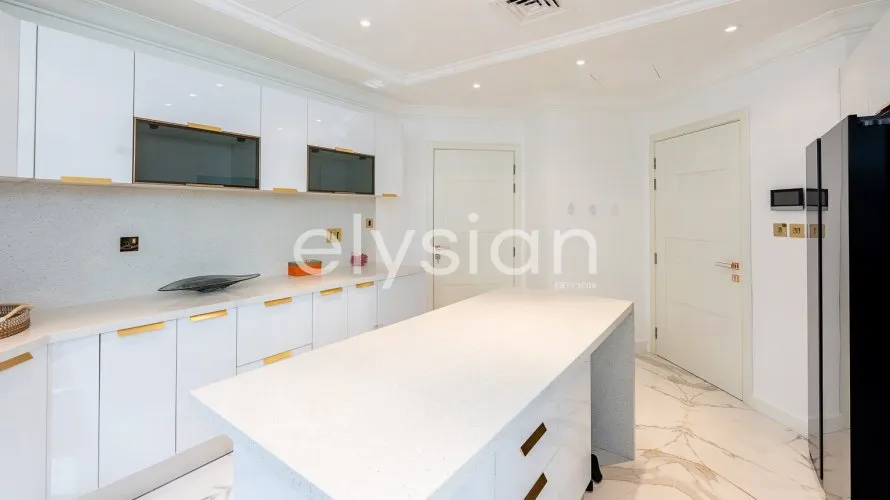 4 bedrooms villa for sale , Garden Homes, Palm Jumeirah, Dubai, UAE No. 641 № 9