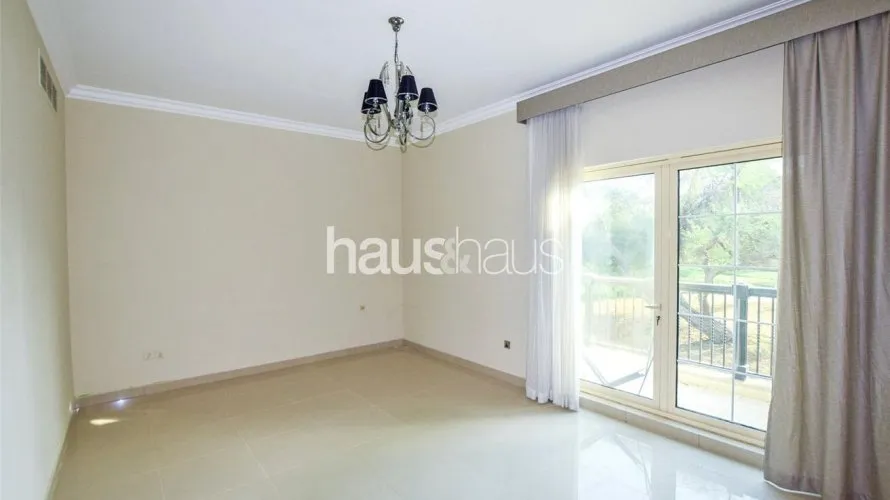 4 bedrooms villa for sale , Jumeirah Islands, Dubai, UAE No. 831 № 9