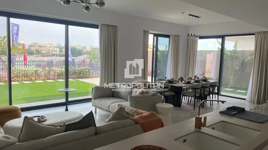 5 bedrooms villa for sale , Al Hamra Village, Ras Al Khaimah, UAE No. 1267 № 6