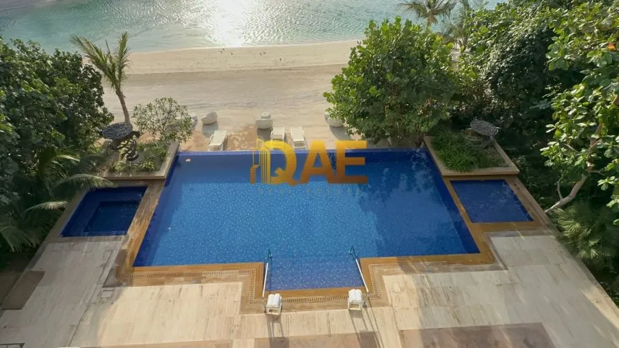 7 bedrooms villa for sale , The World Islands, Dubai, UAE No. 175 № 3