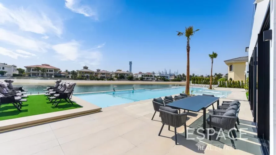 6 bedrooms villa for sale , Palm Jumeirah, Dubai, UAE No. 1060 № 10