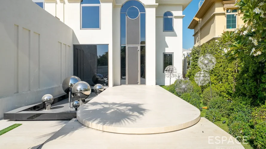 5 bedrooms villa for sale , Jumeirah Islands, Dubai, UAE No. 1193 № 16