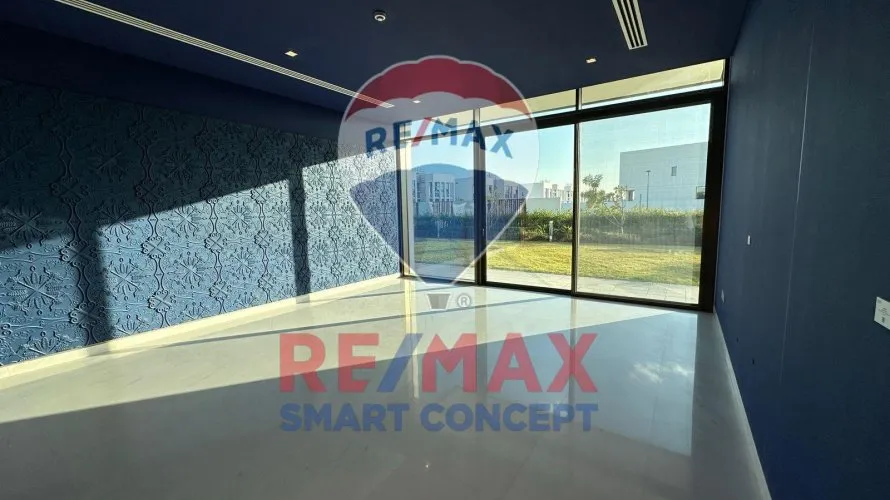 6 bedrooms villa for sale , Abu Dhabi, UAE No. 390 № 1