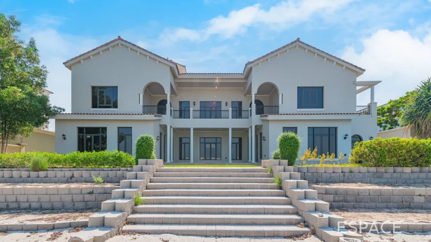 6 bedrooms villa for sale , Palm Jumeirah, Dubai, UAE No. 1043 № 18