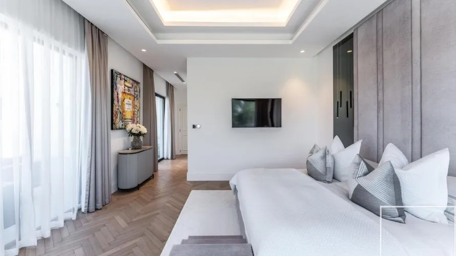 5 bedrooms villa for sale , Jumeirah Golf Estates, Dubai, UAE No. 1475 № 3