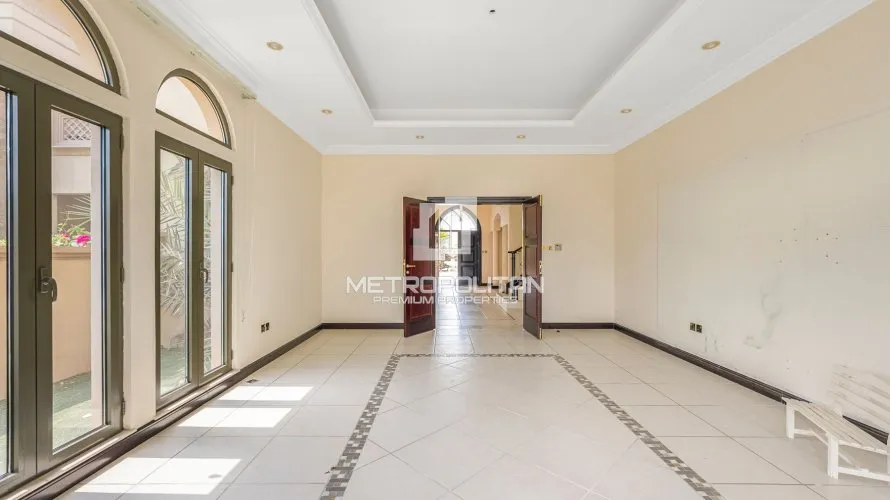 4 bedrooms villa for sale , Palm Jumeirah, Dubai, UAE No. 1249 № 6