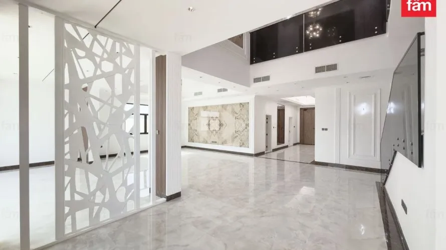 6 bedrooms villa for sale , Dubai, UAE No. 1627 № 9