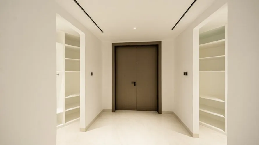 5 bedrooms villa for sale , Dubai, UAE No. 437 № 18