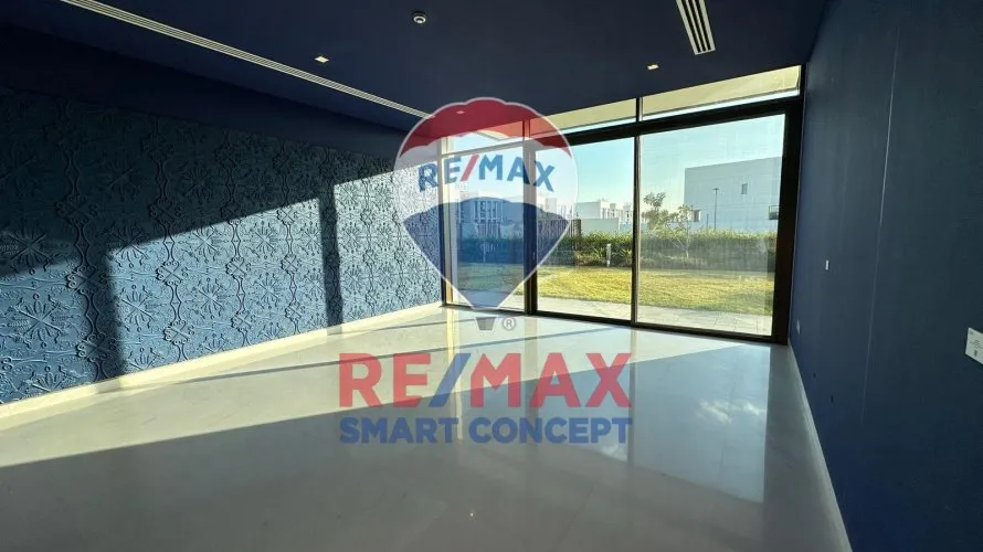 6 bedrooms villa for sale , Abu Dhabi, UAE No. 418 № 4