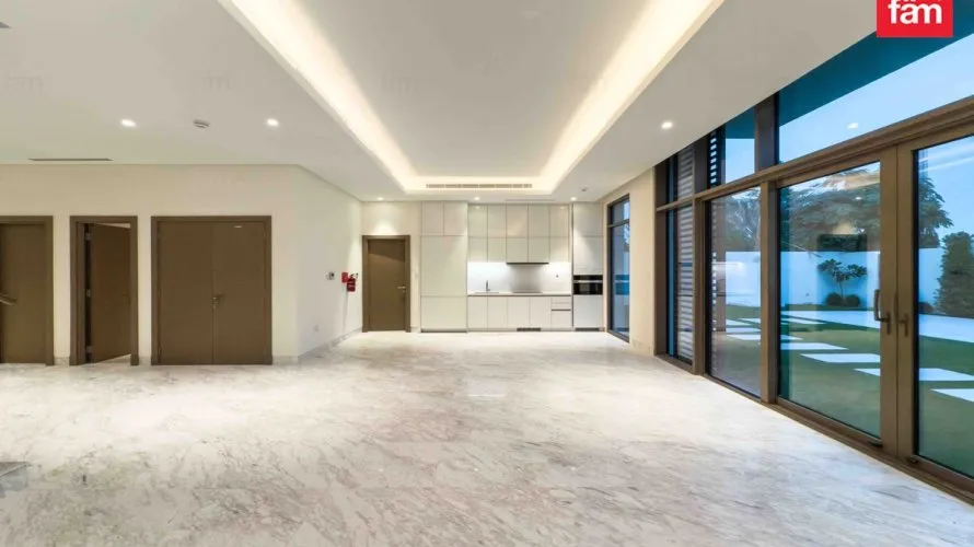 4 bedrooms villa for sale , Dubai, UAE No. 992 № 2