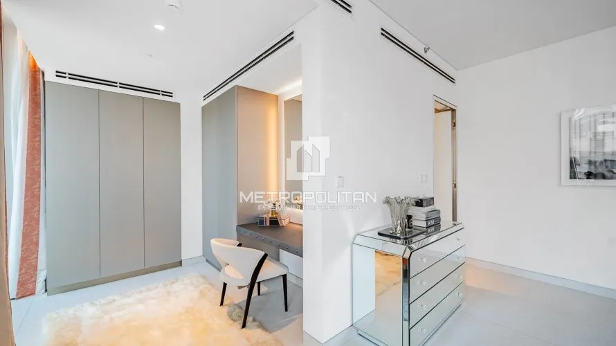 5 bedrooms villa for sale , Dubai Marina, Dubai, UAE No. 1279 № 19