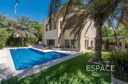 6 bedrooms villa for sale , Dubai, UAE No. 1028