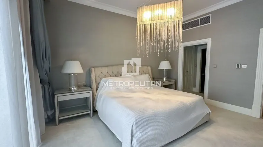 5 bedrooms villa for sale , Palm Jumeirah, Dubai, UAE No. 499 № 8